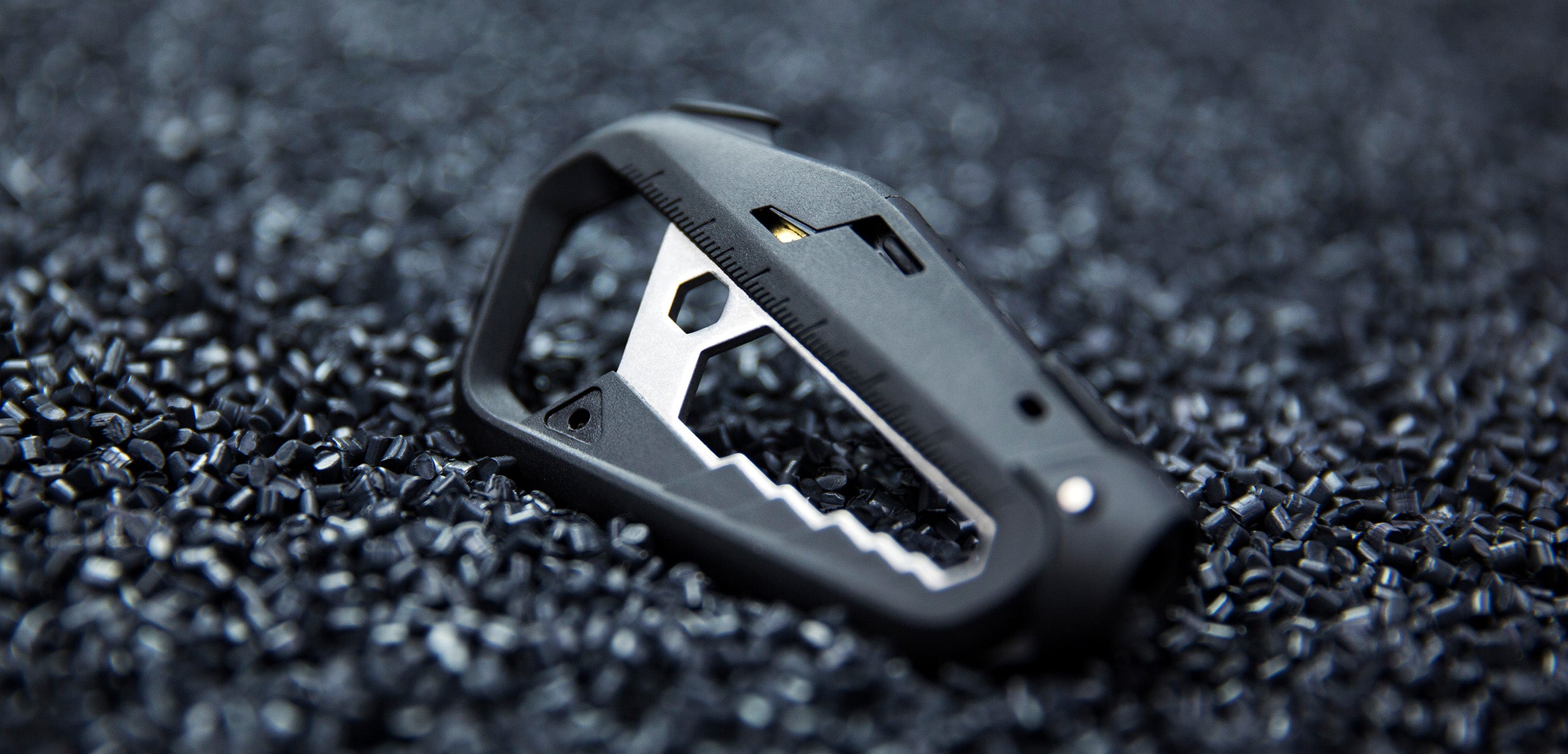 M.100 Multitool - Lightweight composite EDC